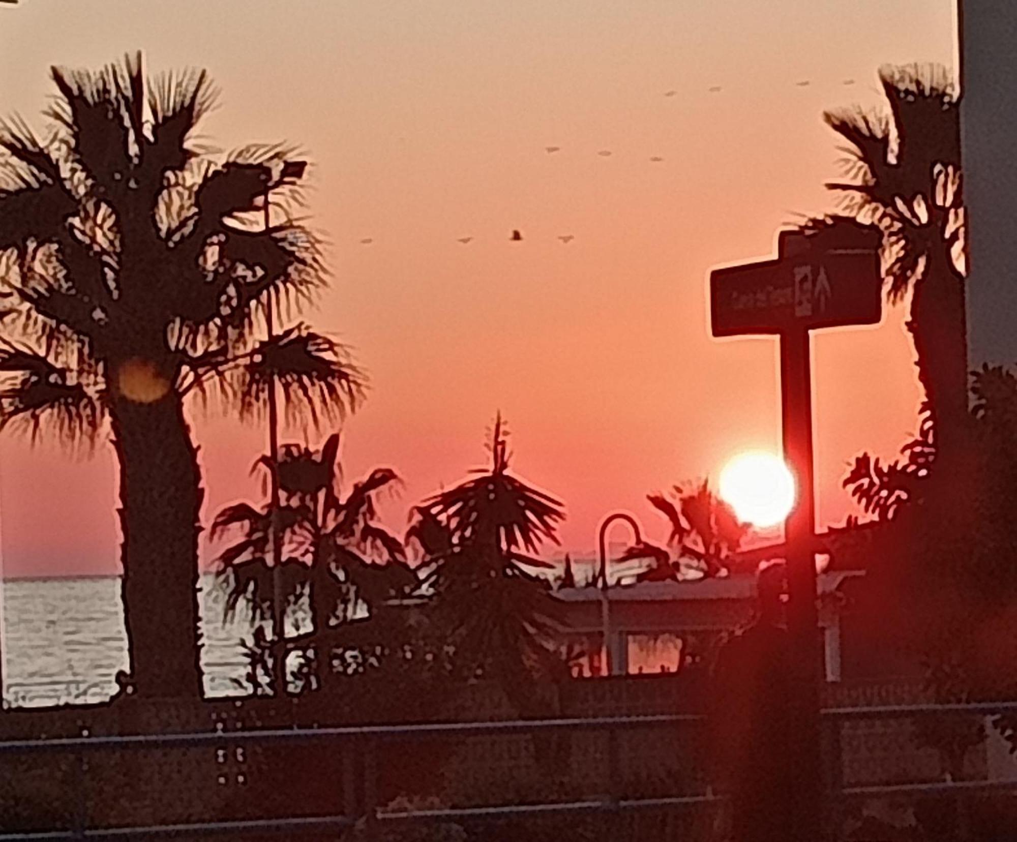 Playa Beach Malaga 3Habts Dobles, Cocina Familiar, Apartamento Completo La Cala Del Moral Exterior photo
